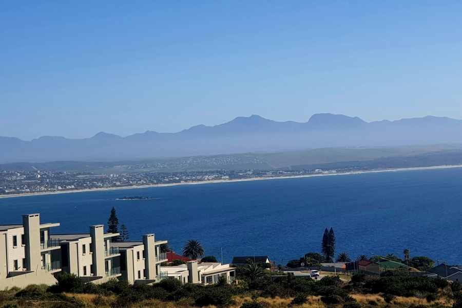 2 Bedroom Property for Sale in Da Nova Western Cape